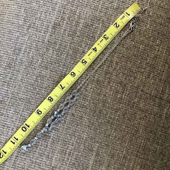 Silver and blue toned Necklace - Picture 4 of 4